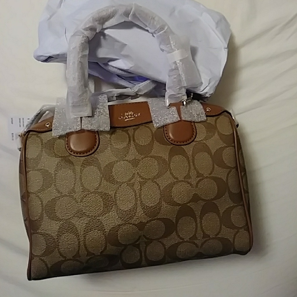 NWT COACH PURSE